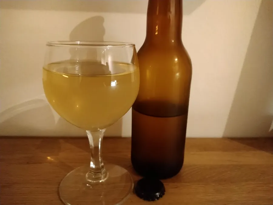Belgian Abbey Mead in a glass.