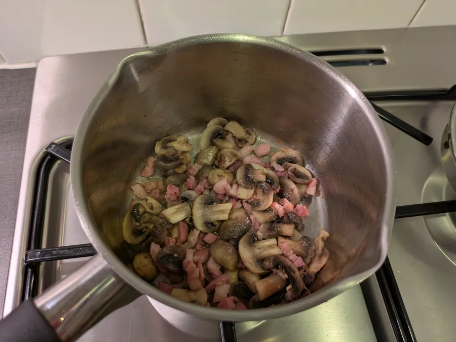 Frying bacon and mushrooms